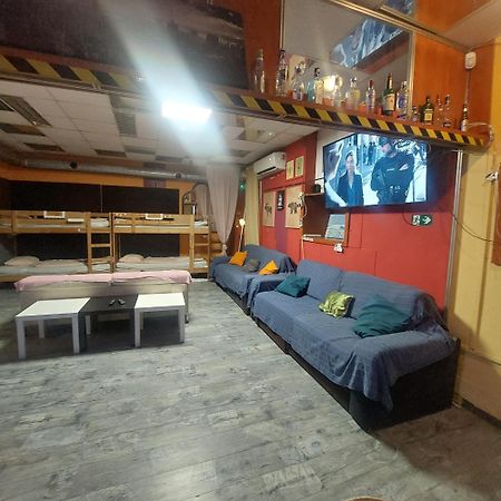Whole Basement Former Pub2 For Stag Do, Men'S Cave Будапеща Екстериор снимка